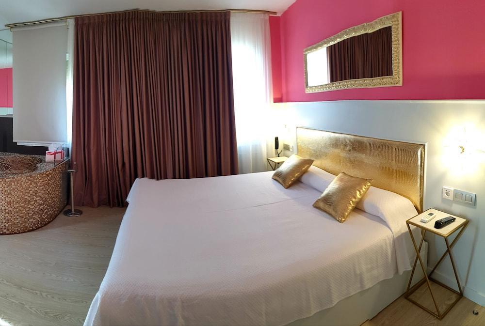 Hotel H グラノリェース エクステリア 写真