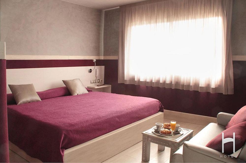 Hotel H グラノリェース エクステリア 写真